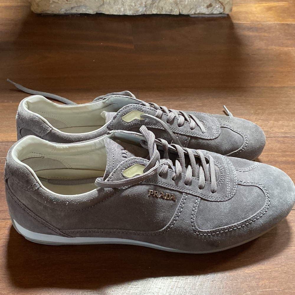 SIZE 7 in PRADA - Picture 3 of 12
